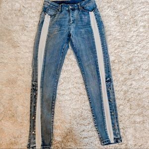 Side stripe high waisted jegging